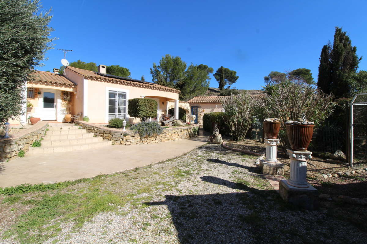 Maison à LEZIGNAN-CORBIERES