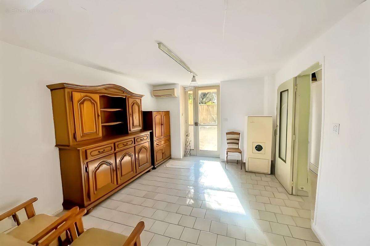 Maison à NIMES