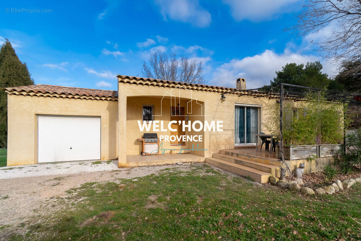 Maison à SAINT-JULIEN