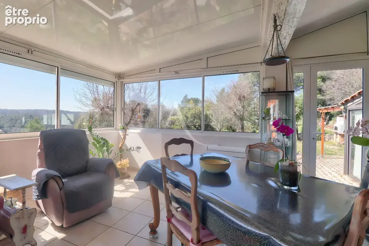 Villa varages de 106m2 au calme sur terrain de 2525m2 et piscine - photo 10