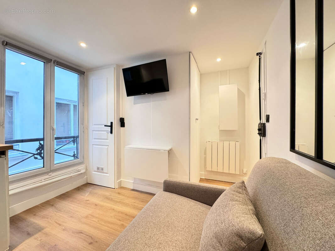 Appartement à PARIS-3E