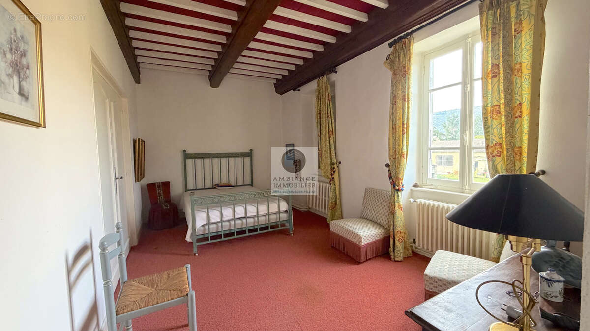 Maison à LA ROCHE-DE-GLUN