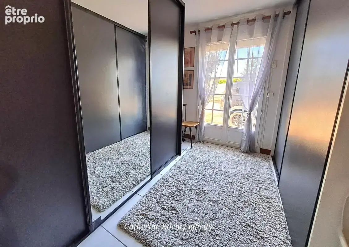Maison 5 pièces 130 m² à vendre à Saint-Cyr-Sur-Loire (37540) - photo 9