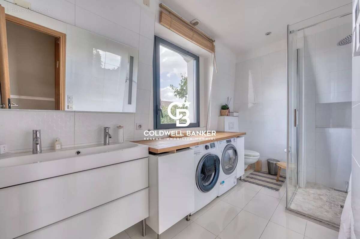 Maison à CARRIERES-SUR-SEINE