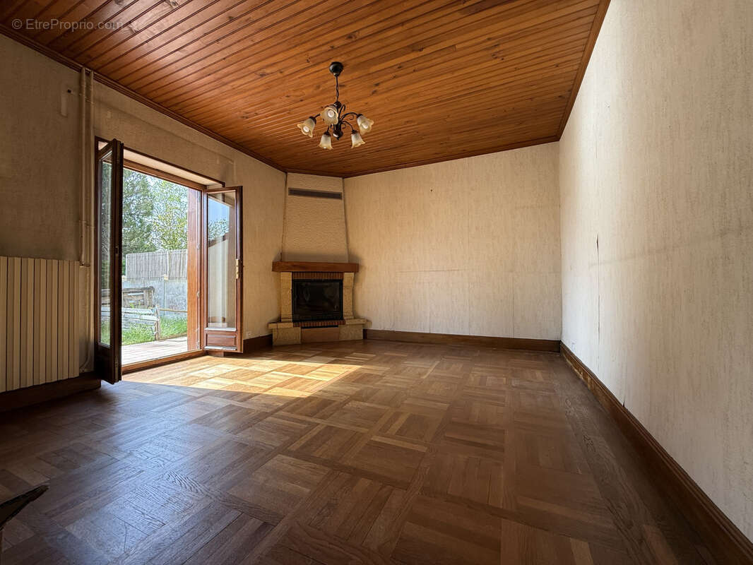 Maison à MAGNET