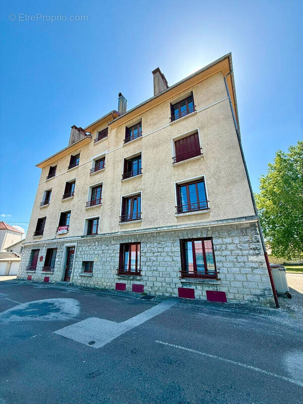 Appartement à CHAMPAGNOLE