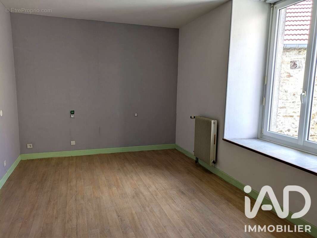 Maison 87 m² à Longeau-Percey  - photo 5