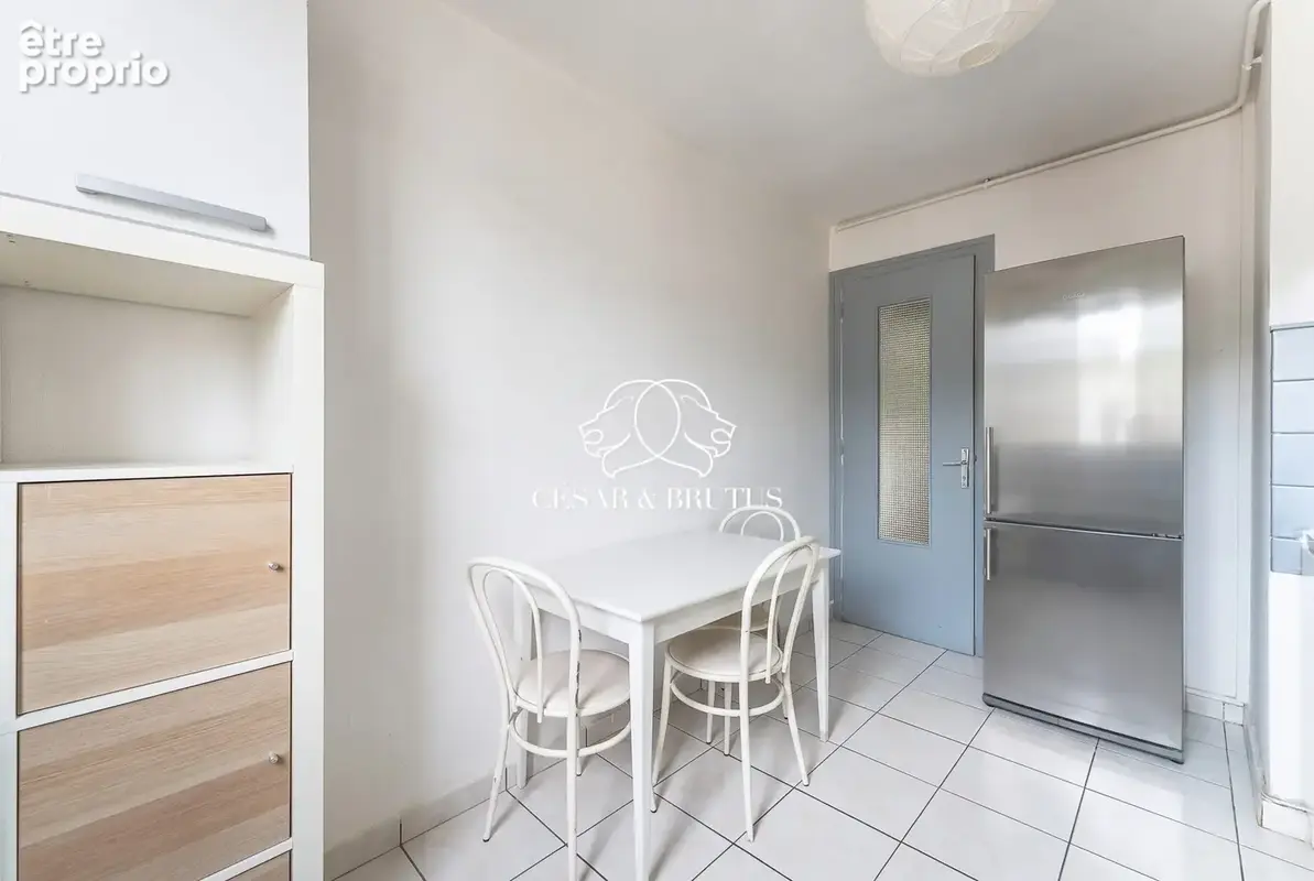 Appartement 3 pièces 75 m² à vendre à Lyon-8e (69008) - photo 8