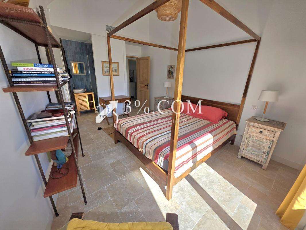 Maison à SAINT-RAPHAEL