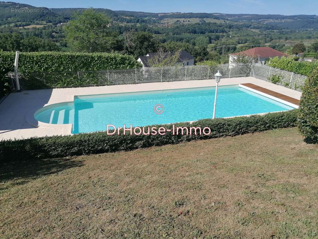 Maison à SAINT-CERE