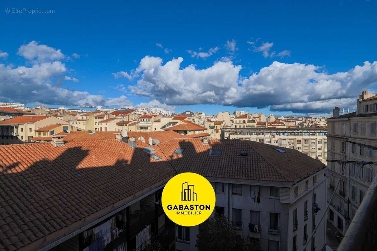 Appartement à MARSEILLE-1E