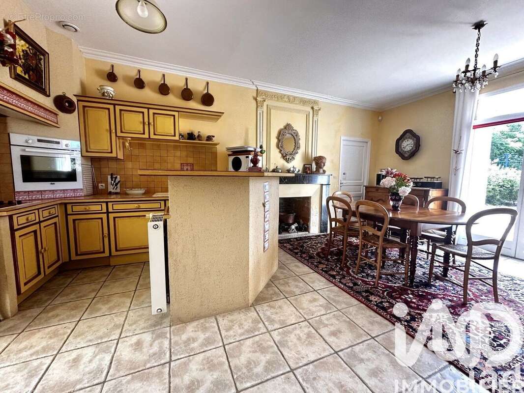 Photo 4 - Maison à ALLONNES