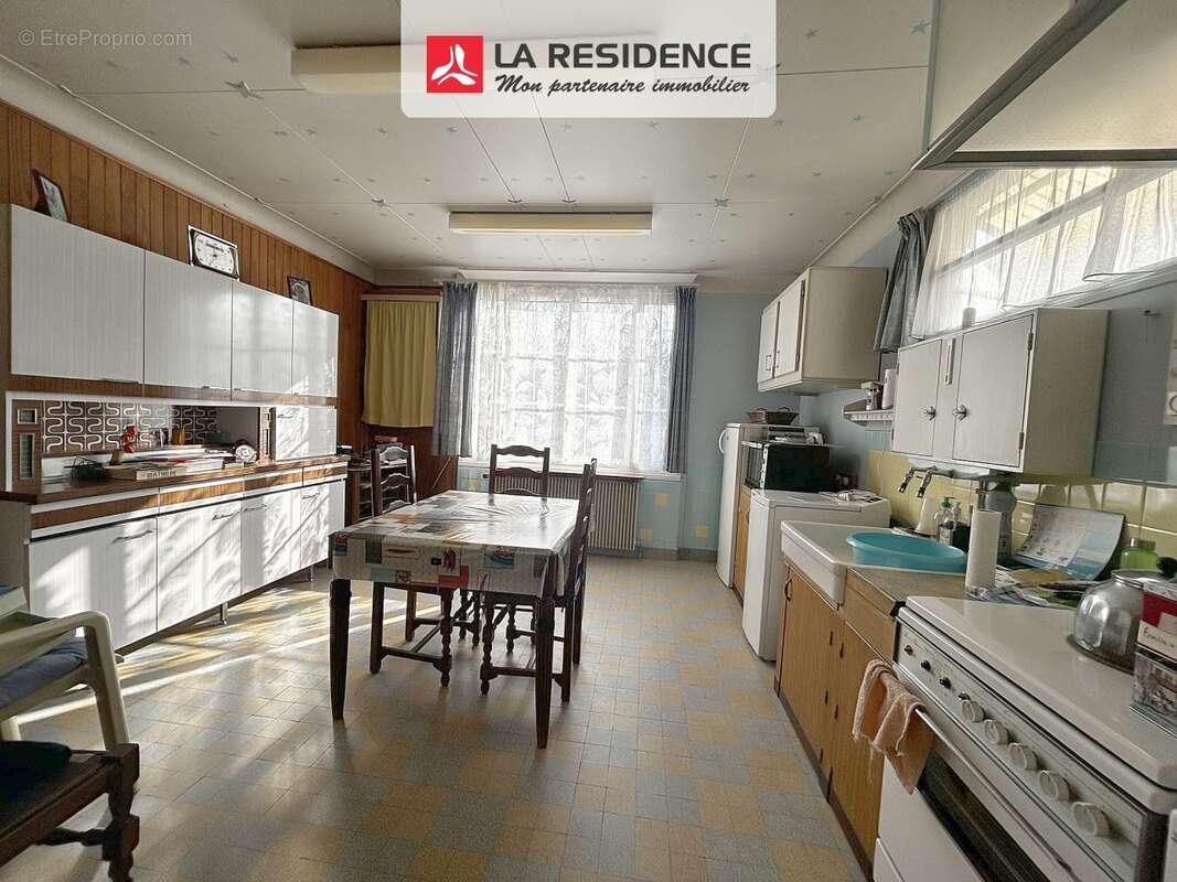 Maison à MONTIGNY-LES-CORMEILLES