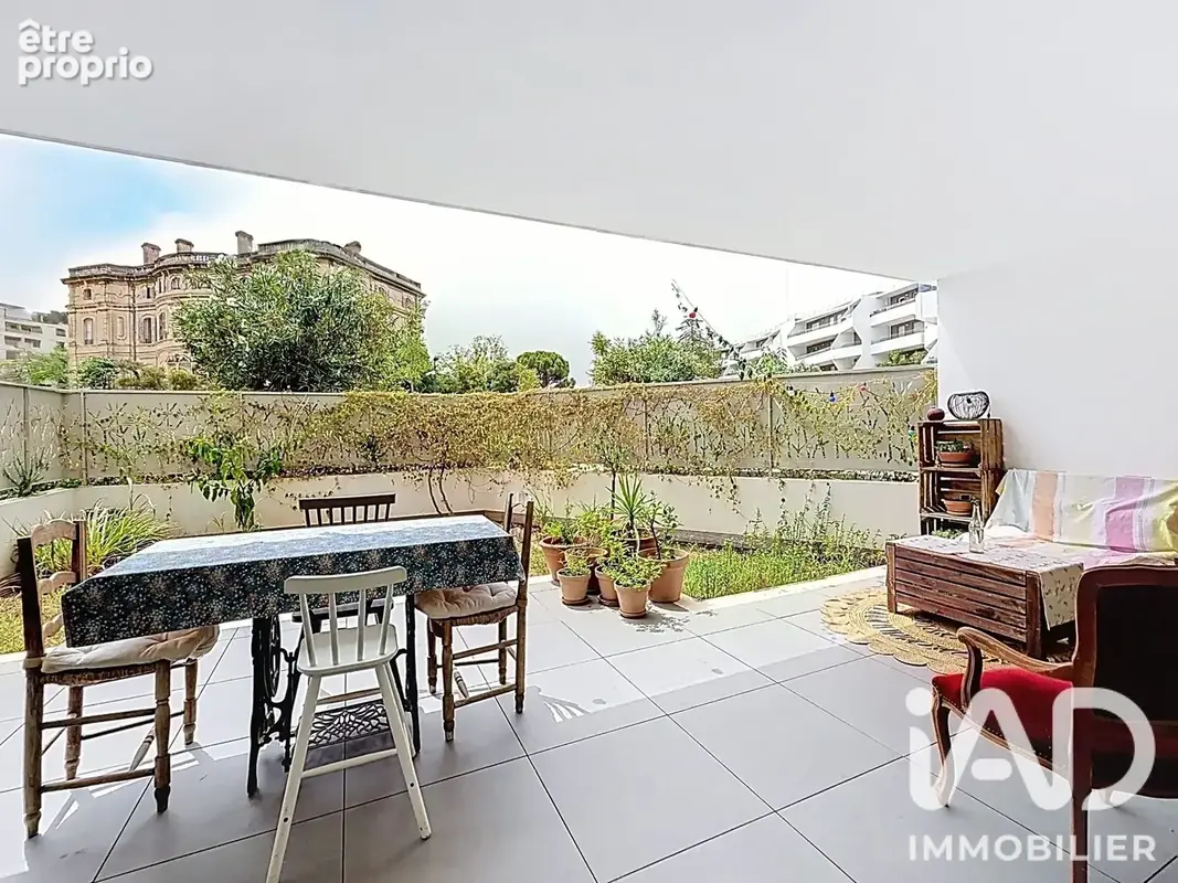 Photo 1 - Appartement à MARSEILLE-9E
