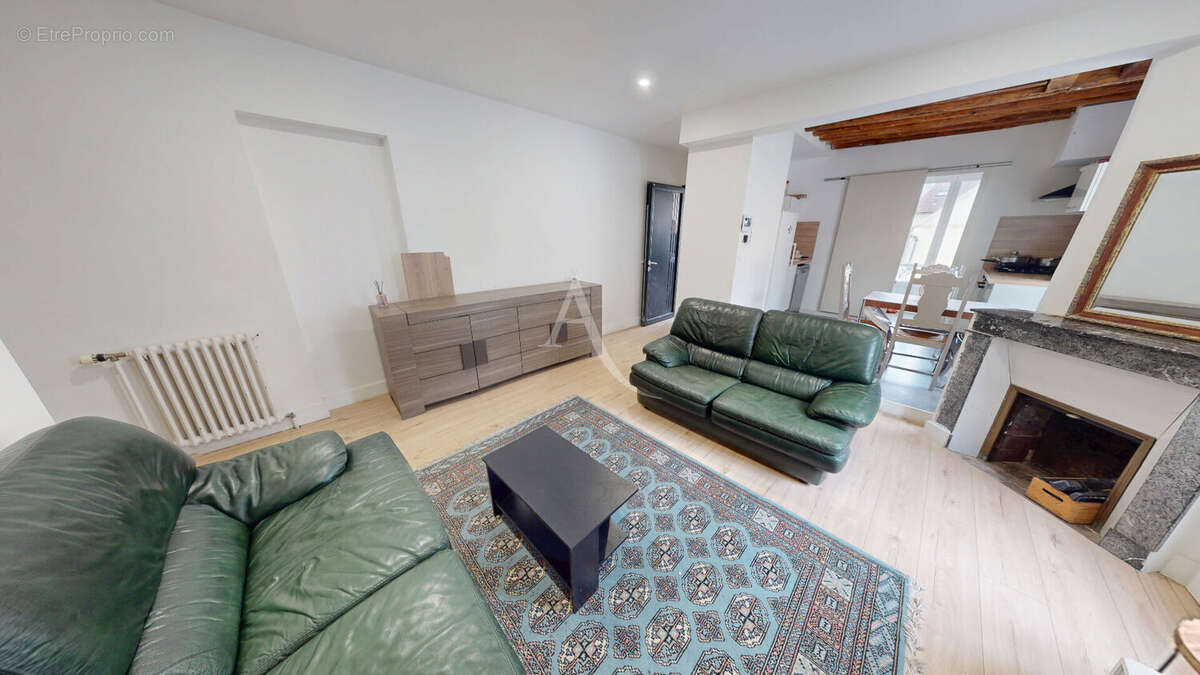 Appartement à THORIGNY-SUR-MARNE