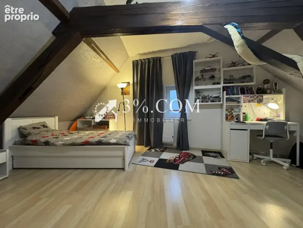 3%COM Beau triplex - 3/4 chambres- jardin- garage - parking - photo 10