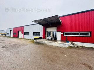 Commerce à ARS-SUR-MOSELLE