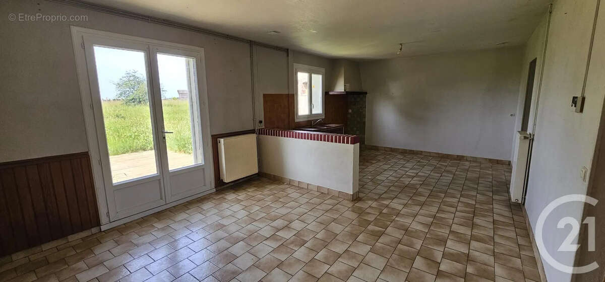 Maison à BONNEVAL
