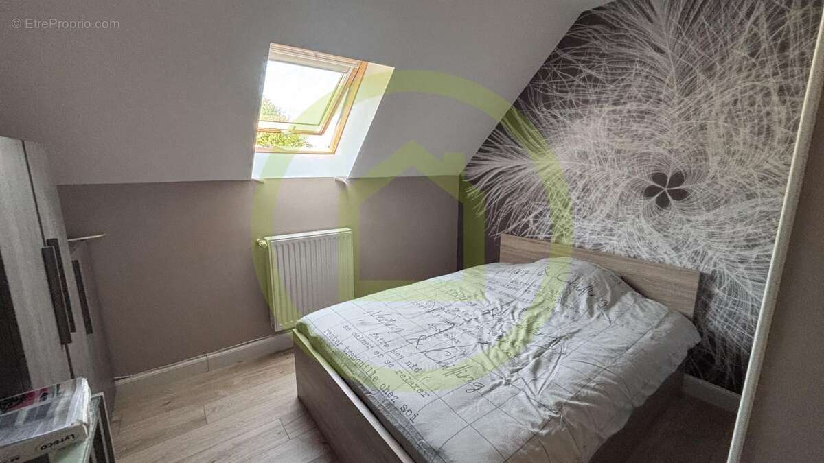 Maison à BREUIL-LE-VERT