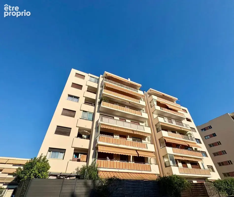 Calme, ensoleillé, terrasse, parking - photo 8