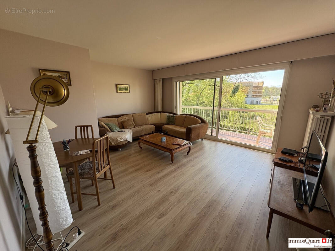 Appartement à FERNEY-VOLTAIRE