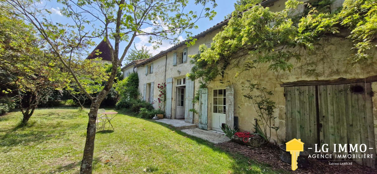 Maison à SAINT-FORT-SUR-GIRONDE