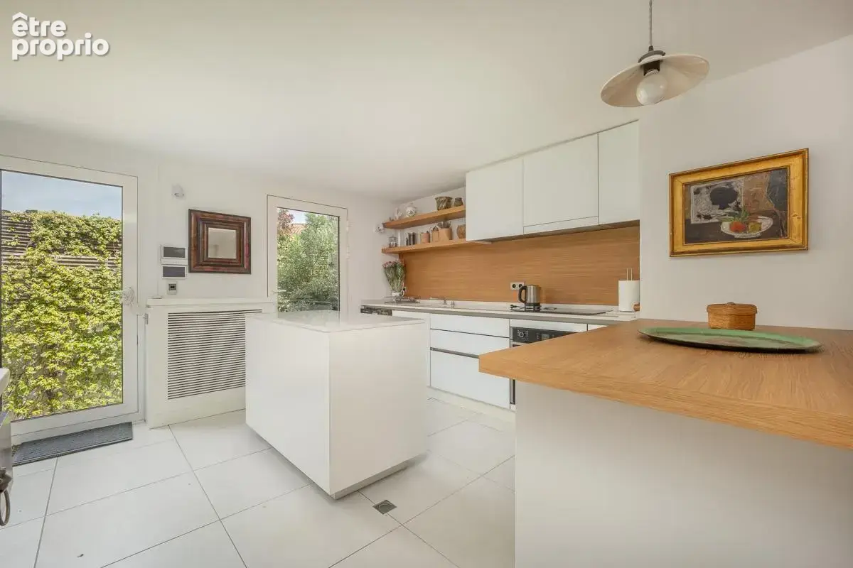 Maison 140 m² à Marseille-8e  - photo 6