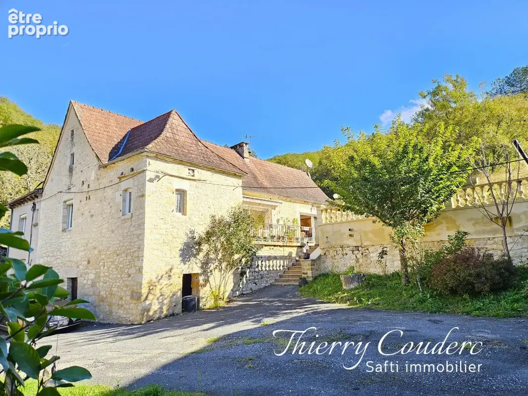 Photo 1 - Maison à PRATS-DE-CARLUX