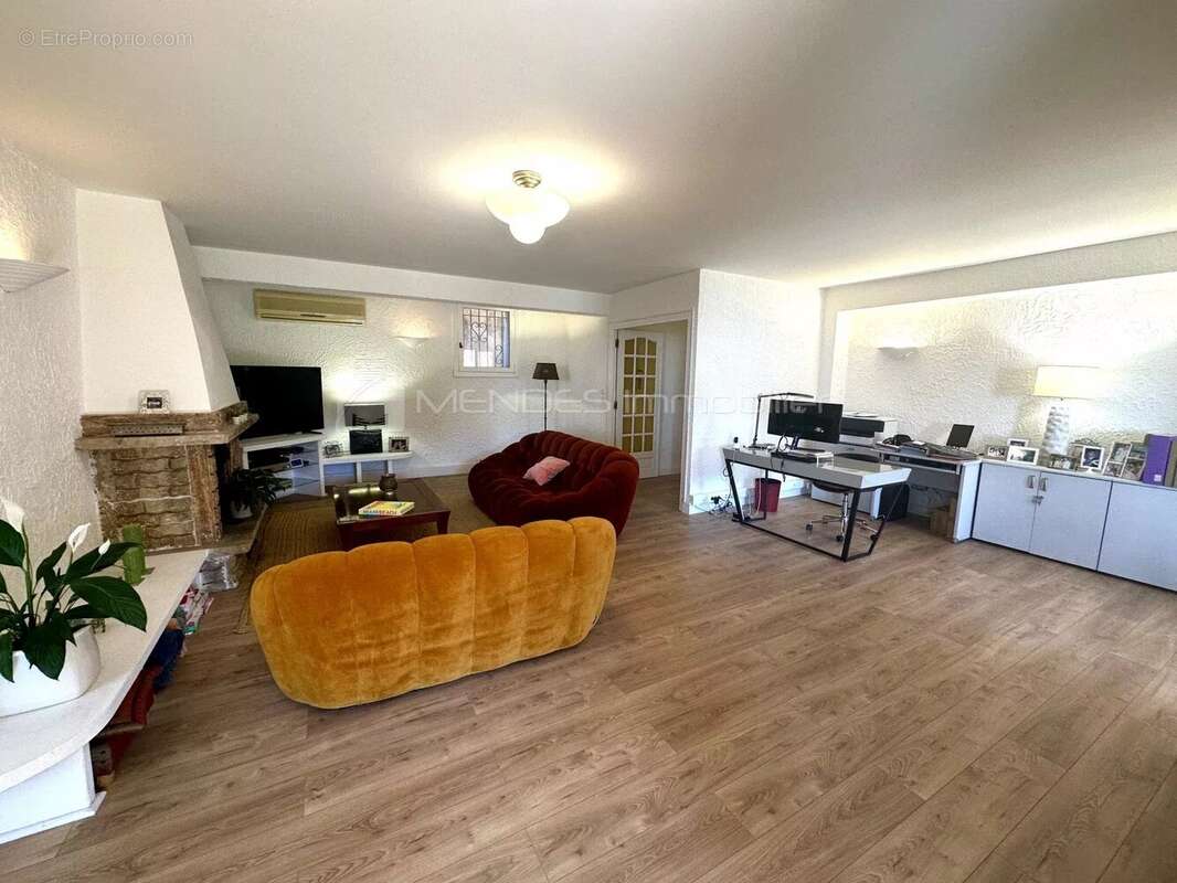 Èze – appartement 4 pieces avec loggia - photo 5