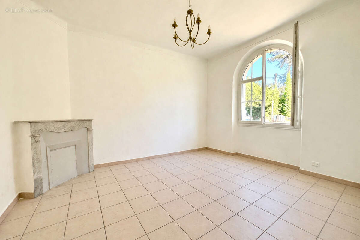 Maison à FREJUS