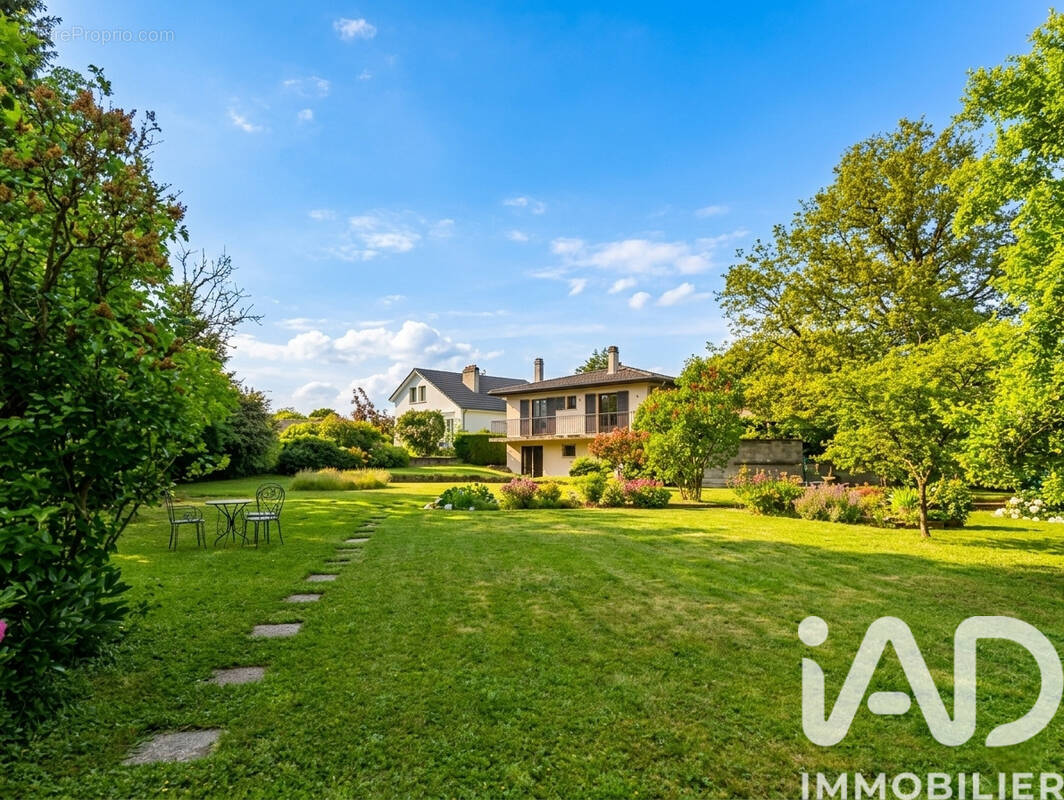 Photo 1 - Maison à MARLY