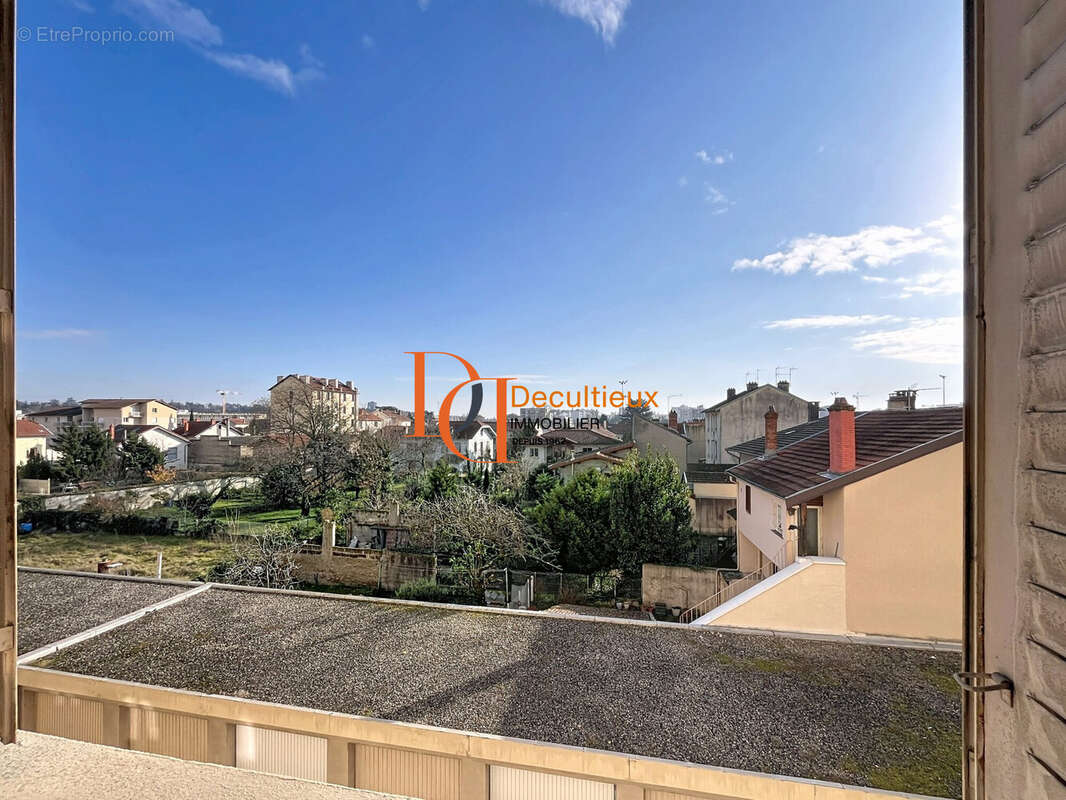 Appartement à LYON-8E