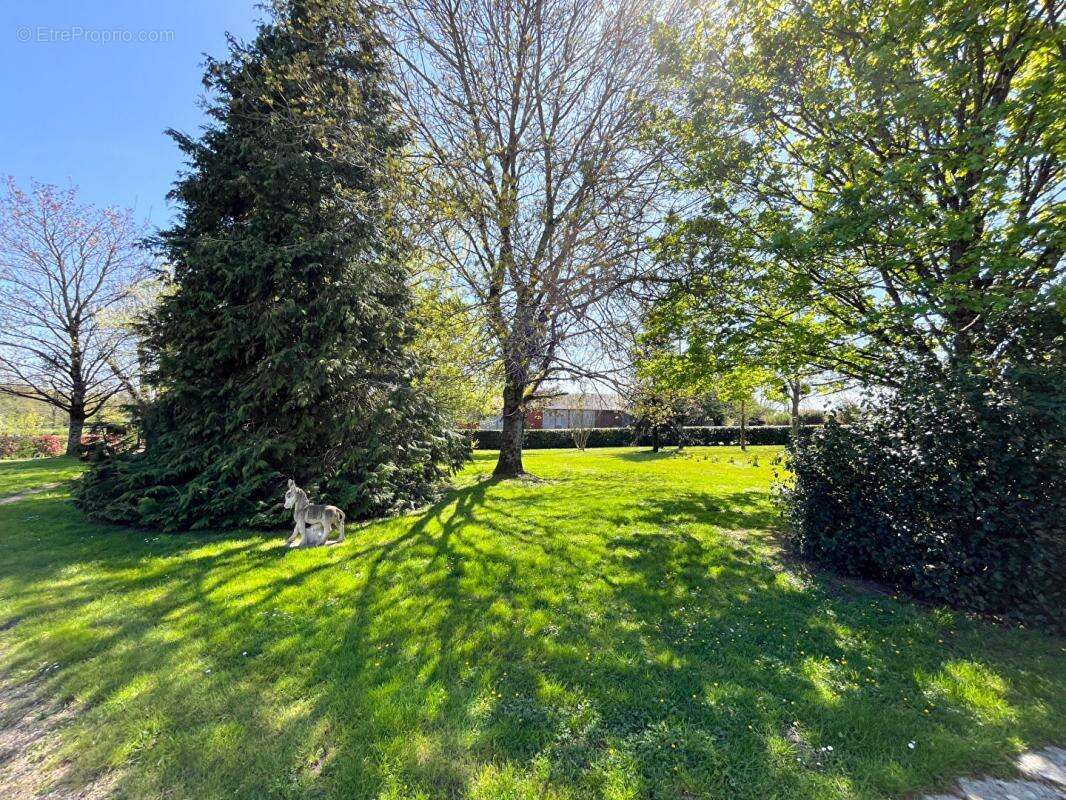 Maison à VARENNES-SUR-FOUZON