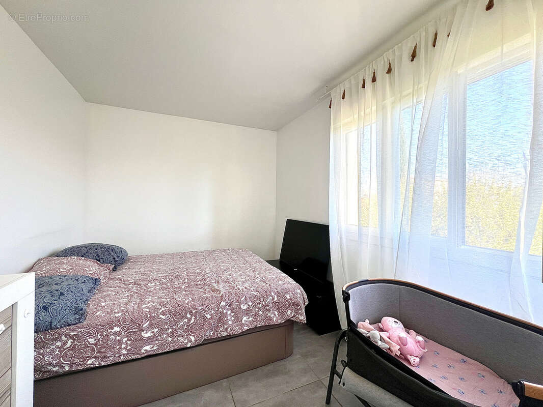 Appartement à MARSEILLE-13E