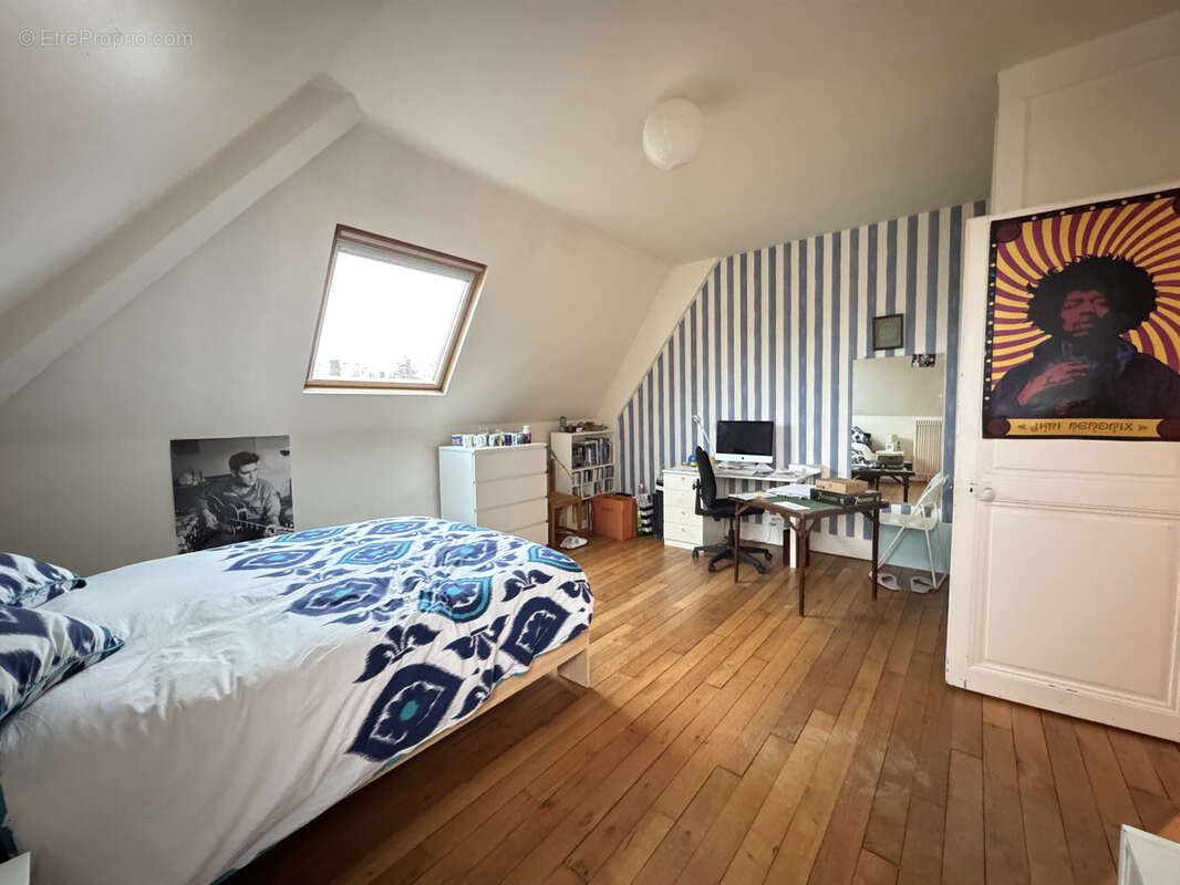 Maison à SAINT-MAUR-DES-FOSSES