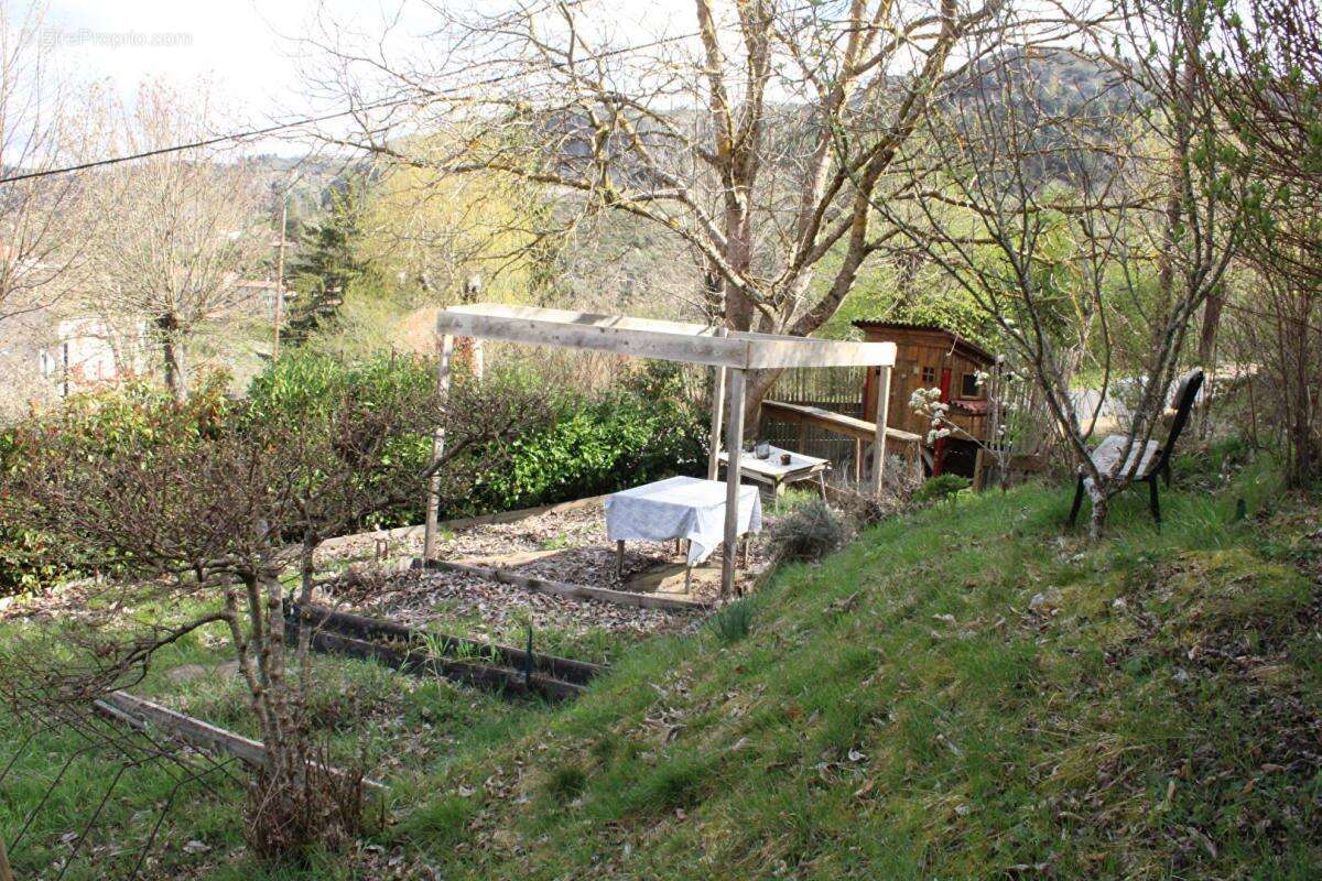 Maison Saint Bonnet Laval 12 pièce(s) 141 m2 jardin - photo 12