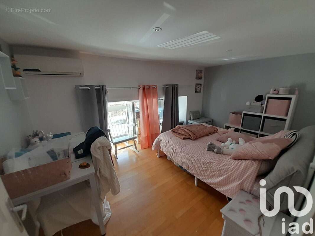 Photo 3 - Commerce à LIMOGES