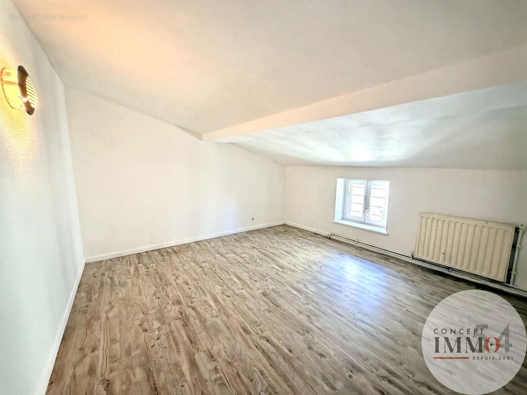 Appartement à TOUL