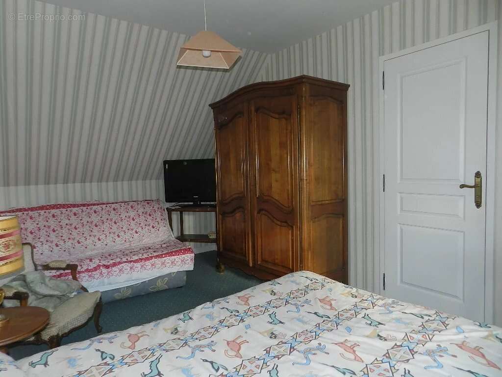 Maison à CREVECOEUR-EN-AUGE