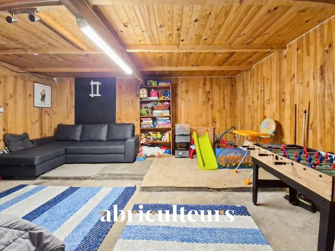 Maison à BRIE-SOUS-MATHA