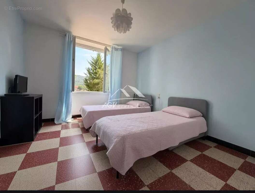 Proche d'Alès, maison de 130 m² sur 1 hectare de terrain - photo 7