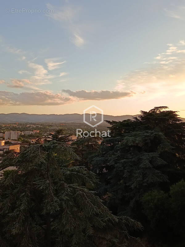 Appartement à LYON-5E