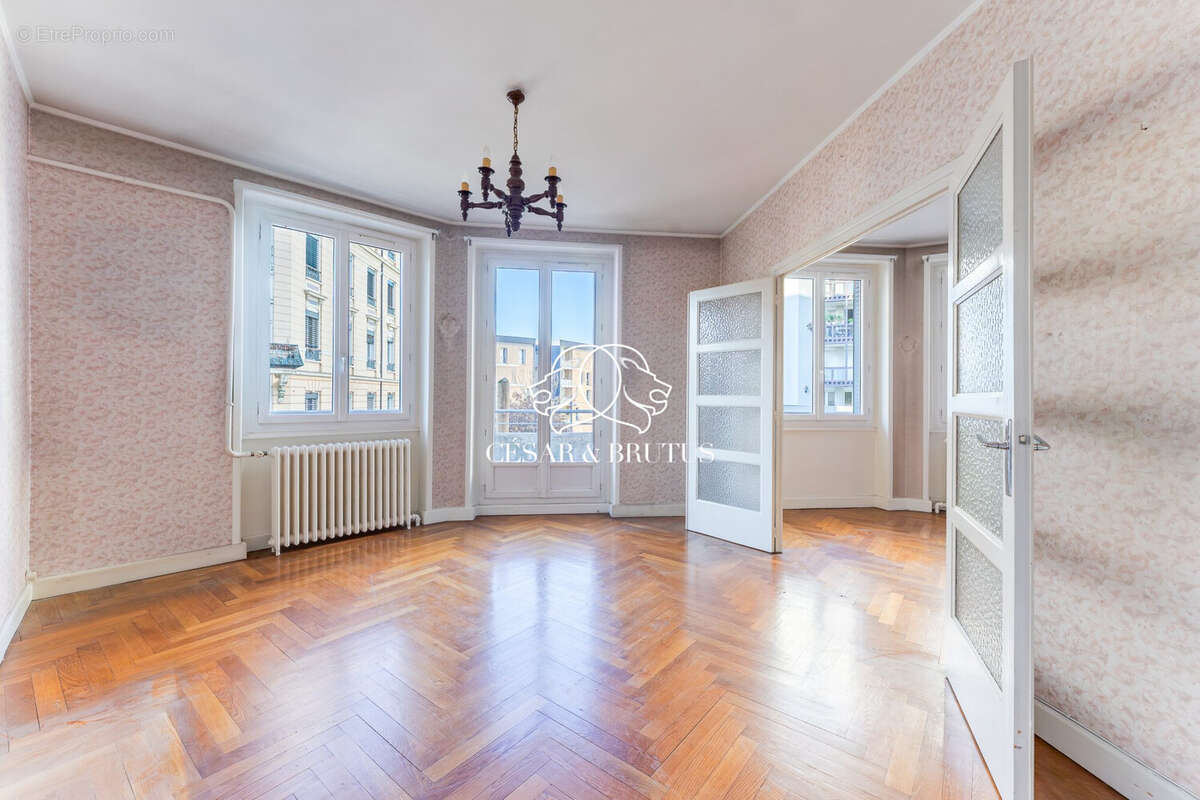 Appartement à VILLEURBANNE