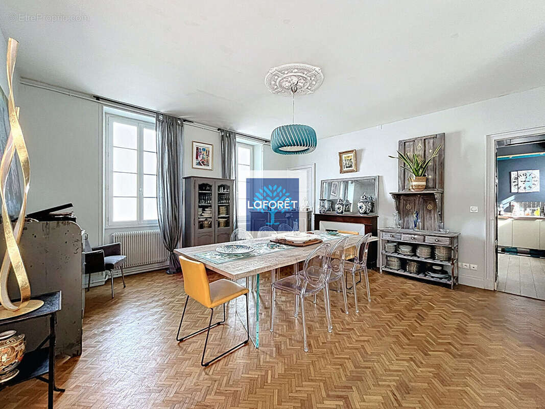 Maison à SAINT-ANDRE-DE-CUBZAC