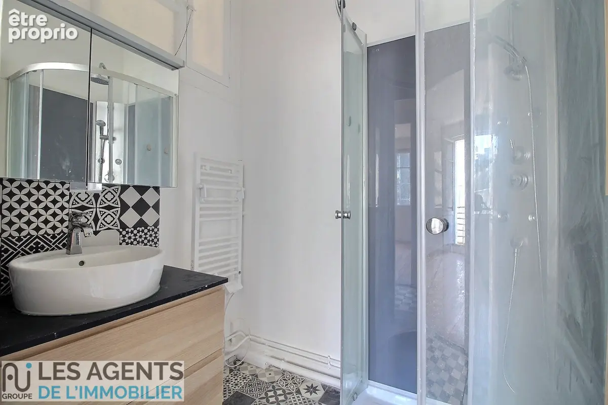 Appartement Puteaux rénové 2 Pièces de 53.05m2 - photo 4