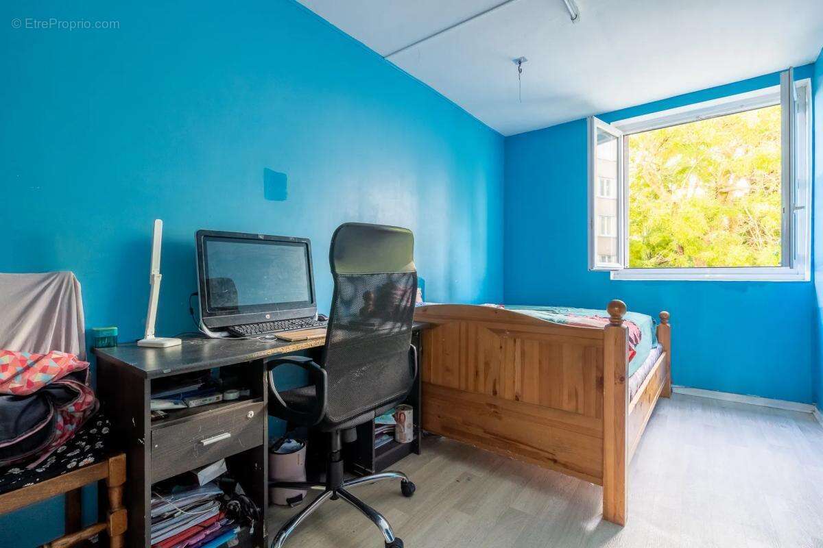 Appartement à ROSNY-SOUS-BOIS