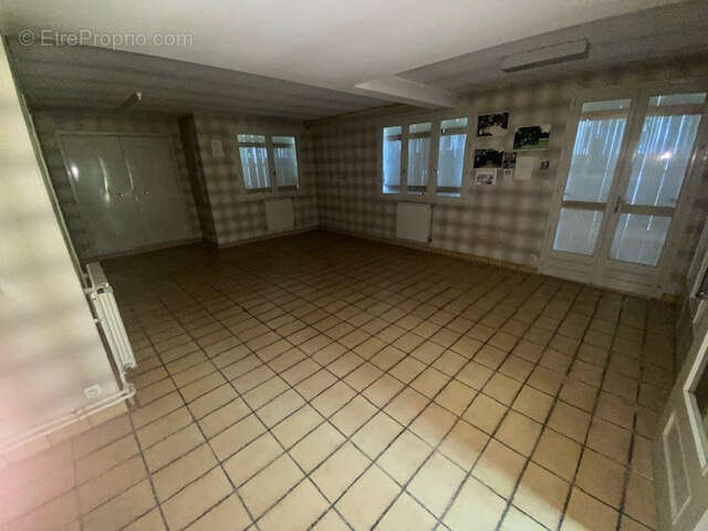 Maison à ENTRAIGUES