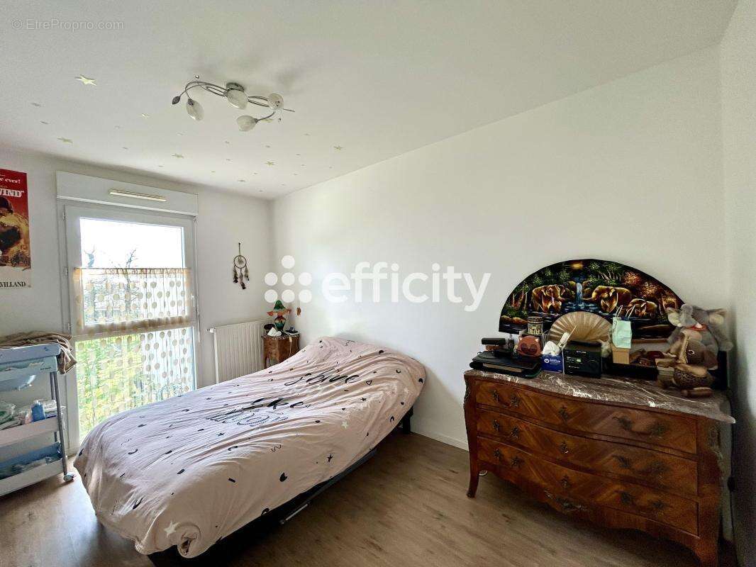 Appartement à NOYAL-CHATILLON-SUR-SEICHE