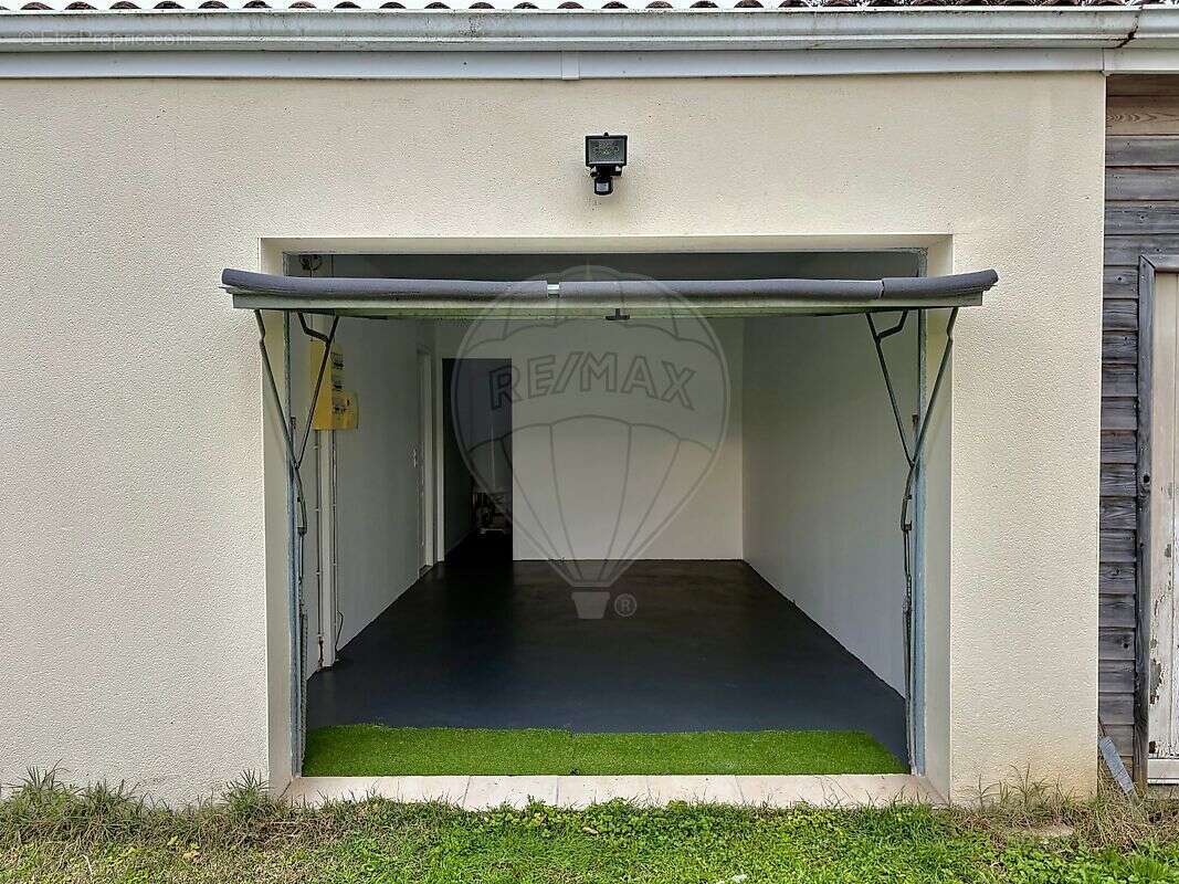 Maison à BEURLAY
