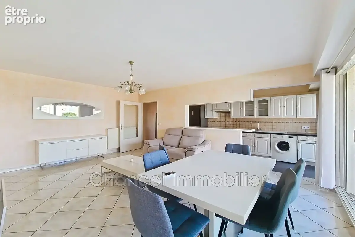 Appartement 79 m² à Antibes  - photo 7